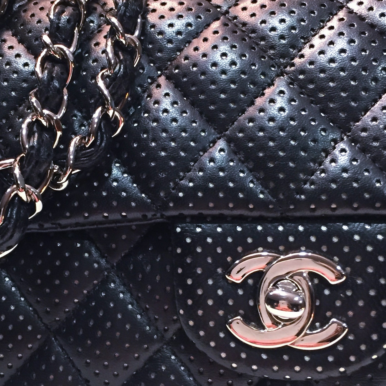 Very good condition - Chanel Lambskin Perforated