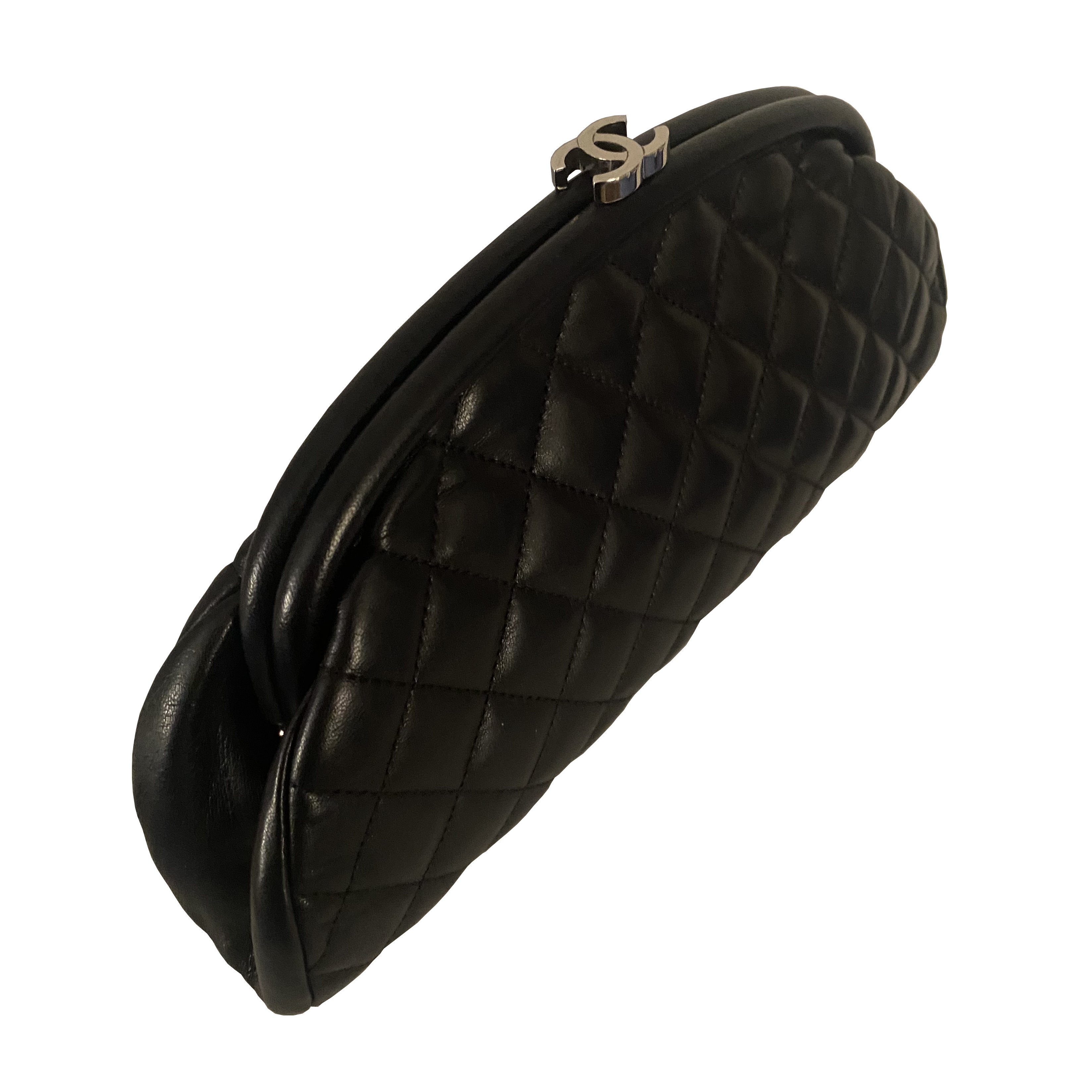 Photo (2) of CHANEL MADEMOISELLE BLACK QUILTED LAMBSKIN CLUTCH